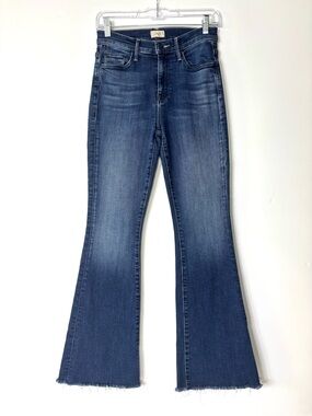 MOTHER Weekender Fray Heirloom Wash Flare Jeans with Raw Hem 25